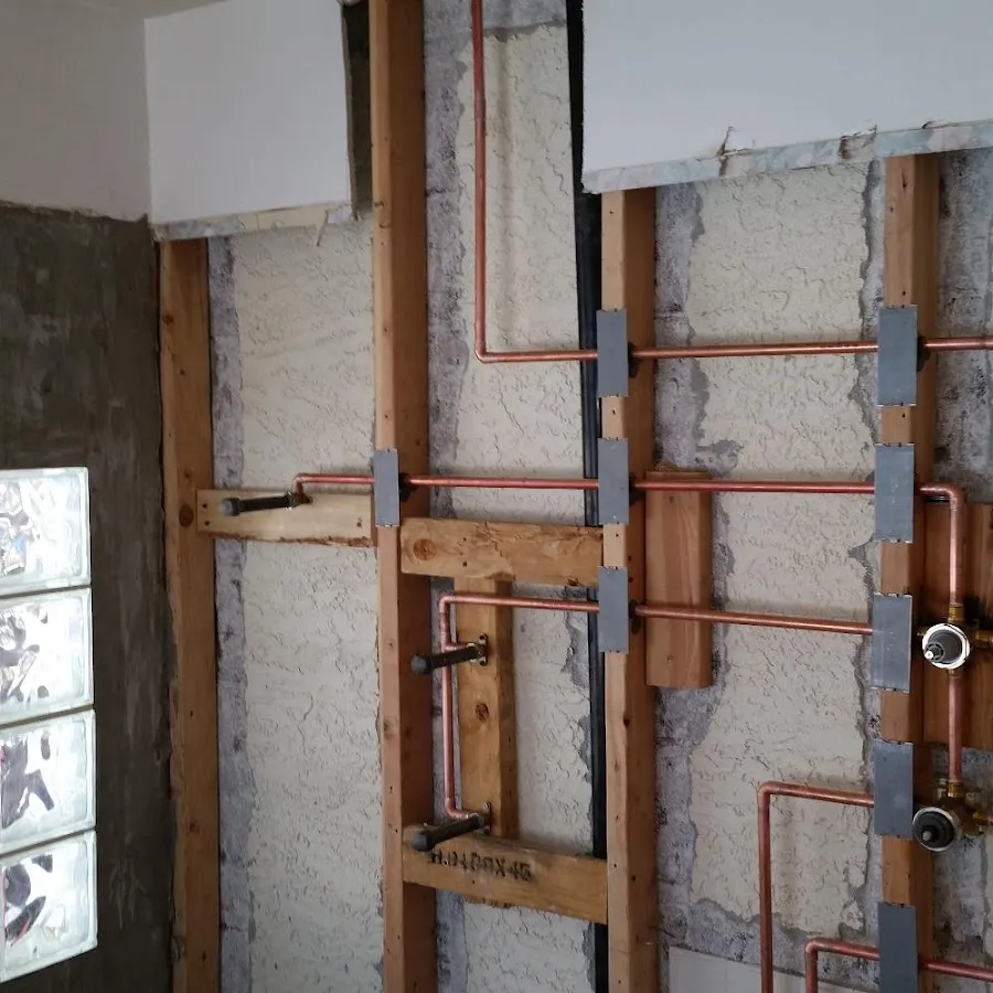 Copper pipe installation for Repiping in Town and Country